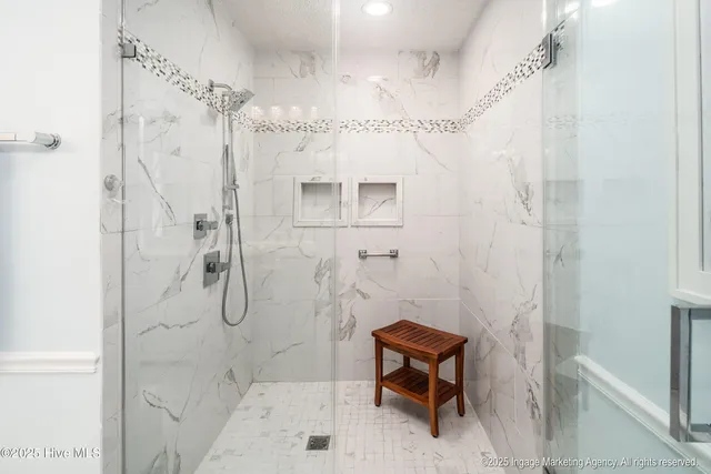 $389,600 | 101 Edgemont Drive, Snow Hill, NC 28580