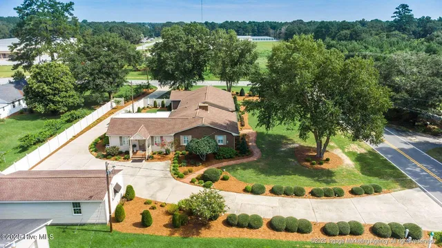 $389,600 | 101 Edgemont Drive, Snow Hill, NC 28580