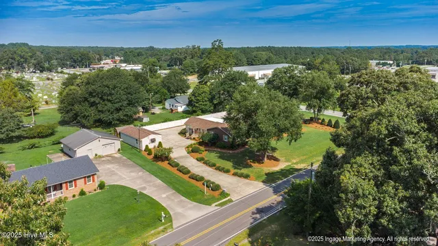 $389,600 | 101 Edgemont Drive, Snow Hill, NC 28580