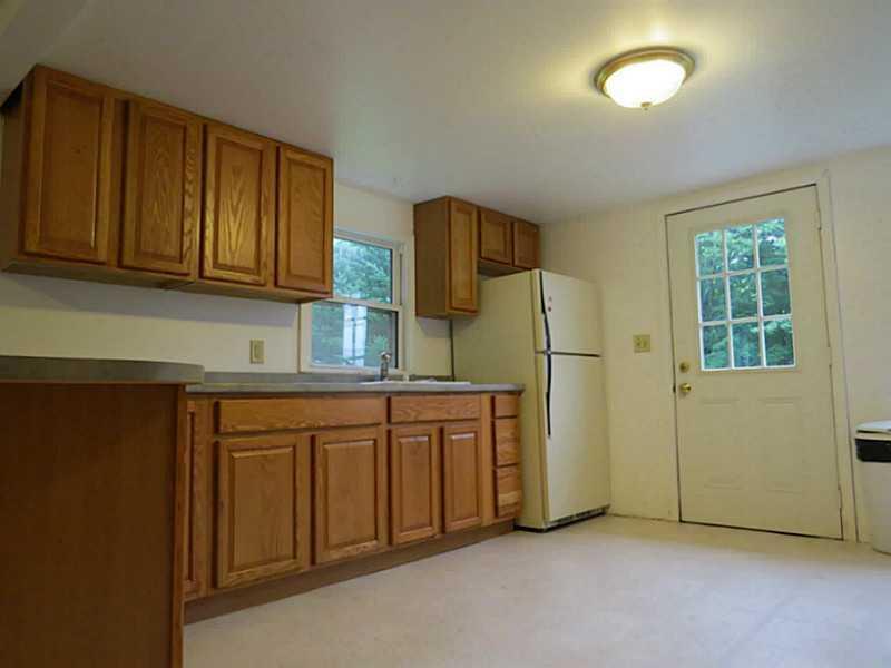 240 Whitefield Road Pittston, ME 04345 - Photo 8 of 28 Kitchen.
