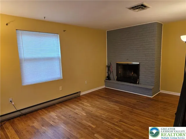 $319,850 | 127 East Lynnwood Street, Allentown, PA 18103