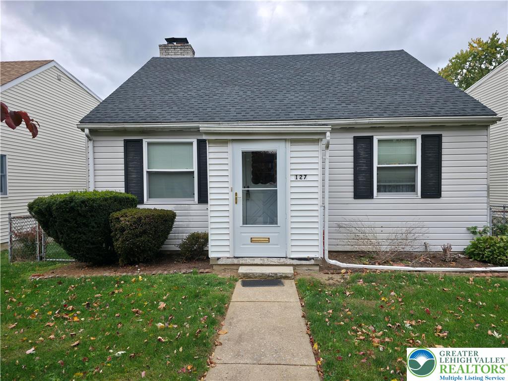 127 East Lynnwood Street Allentown, PA 18103 - Photo 3 of 34 a view of a house with a small yard and a large window