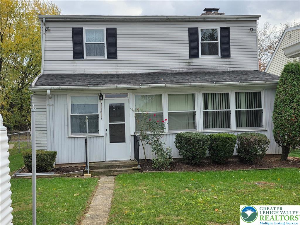 127 East Lynnwood Street Allentown, PA 18103 - Photo 8 of 34 a front view of a house with a garden