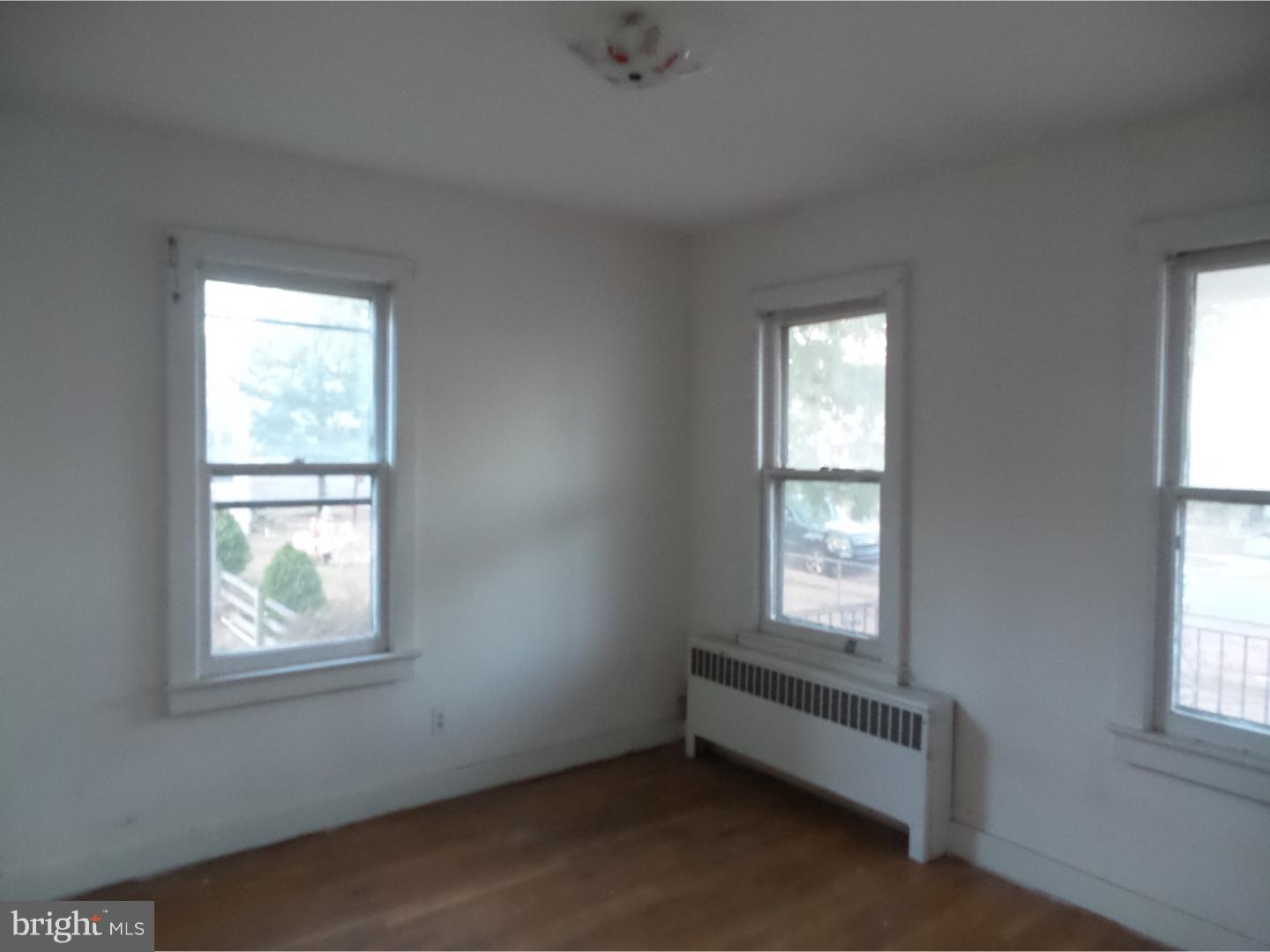 310 Delaware Avenue Riverside, NJ 08075 - Photo 11 of 19