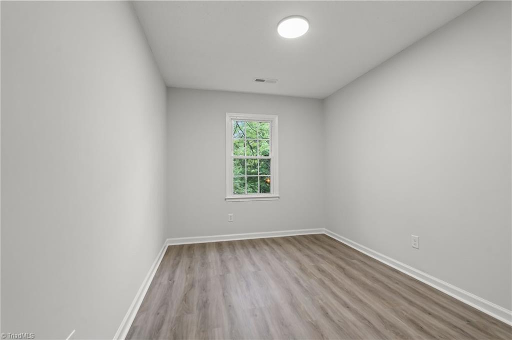 1500 Pebblebrook Road Winston-Salem, NC 27105 - Photo 23 of 38 Gallery Image 23