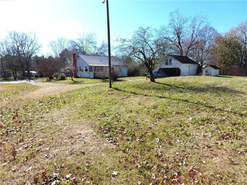 1054 Boones Cave Road Lexington, NC 27295 - Photo 5 of 10 Gallery Image 5