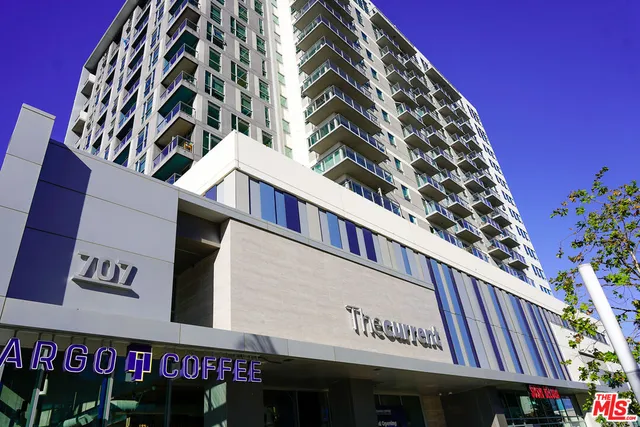 $2,576 | 707 East Ocean Boulevard, Unit 1119, Long Beach, CA 90802