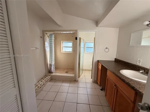 $1,600 | 1020 Northwest 33rd Avenue, Unit 1, Miami, FL 33125