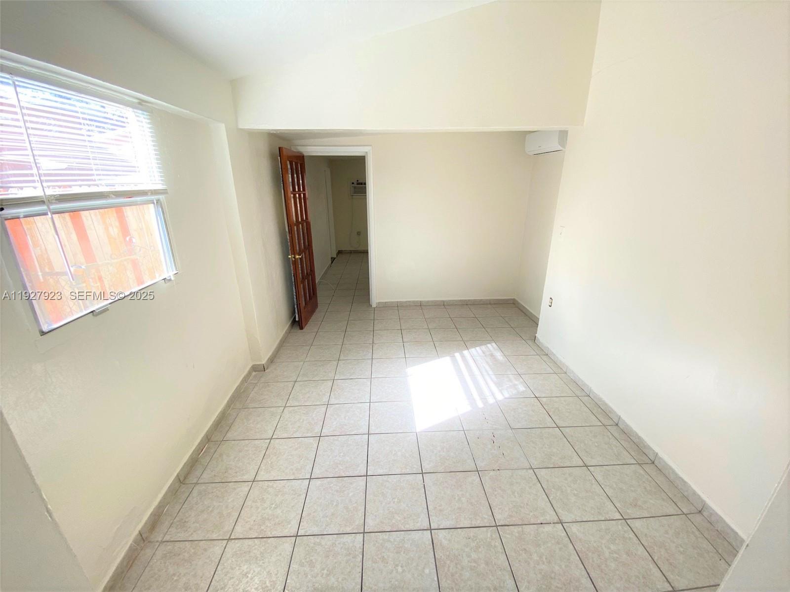 1020 Northwest 33rd Avenue, Unit 1 Miami, FL 33125 - Photo 18 of 20