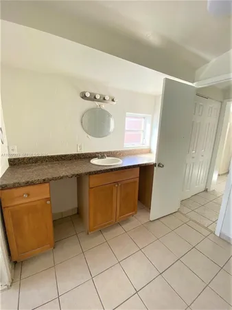 $1,600 | 1020 Northwest 33rd Avenue, Unit 1, Miami, FL 33125