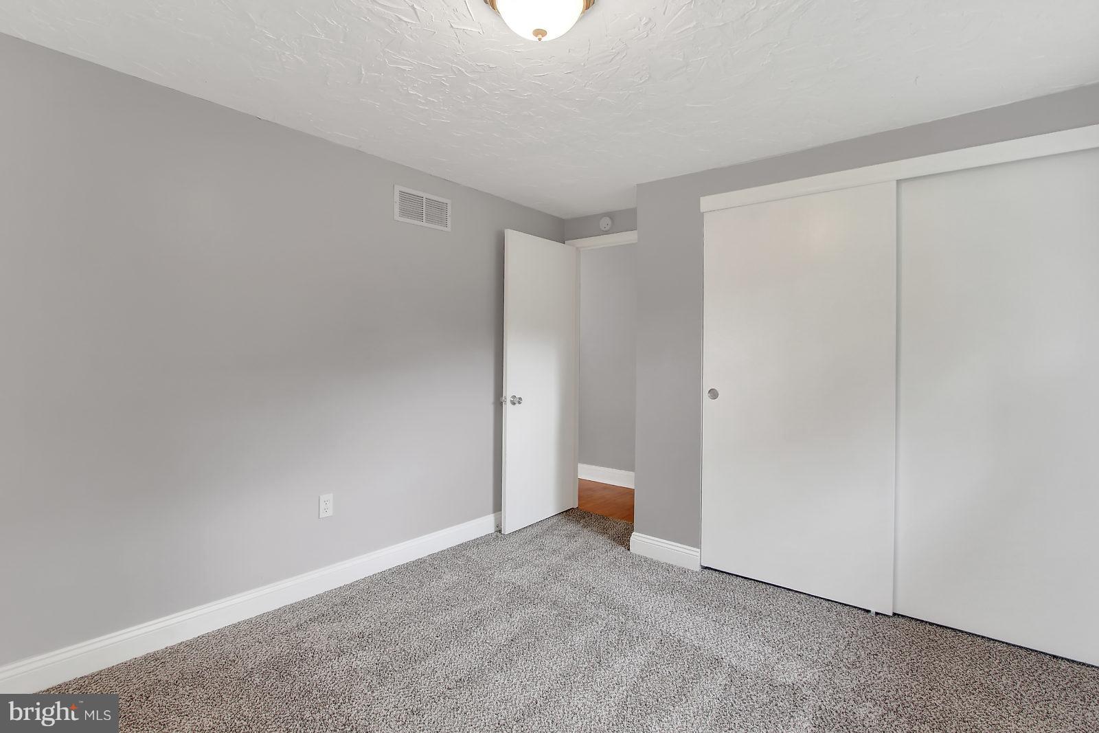 736 Fireside Road York, PA 17404 - Photo 17 of 26