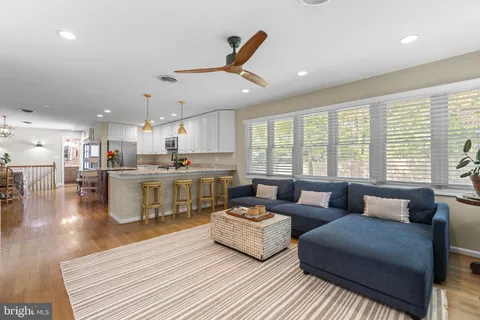 $799,000 | 52 Sunset Drive, Severna Park, MD 21146