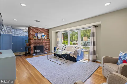 $799,000 | 52 Sunset Drive, Severna Park, MD 21146