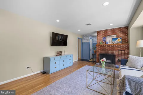 $799,000 | 52 Sunset Drive, Severna Park, MD 21146