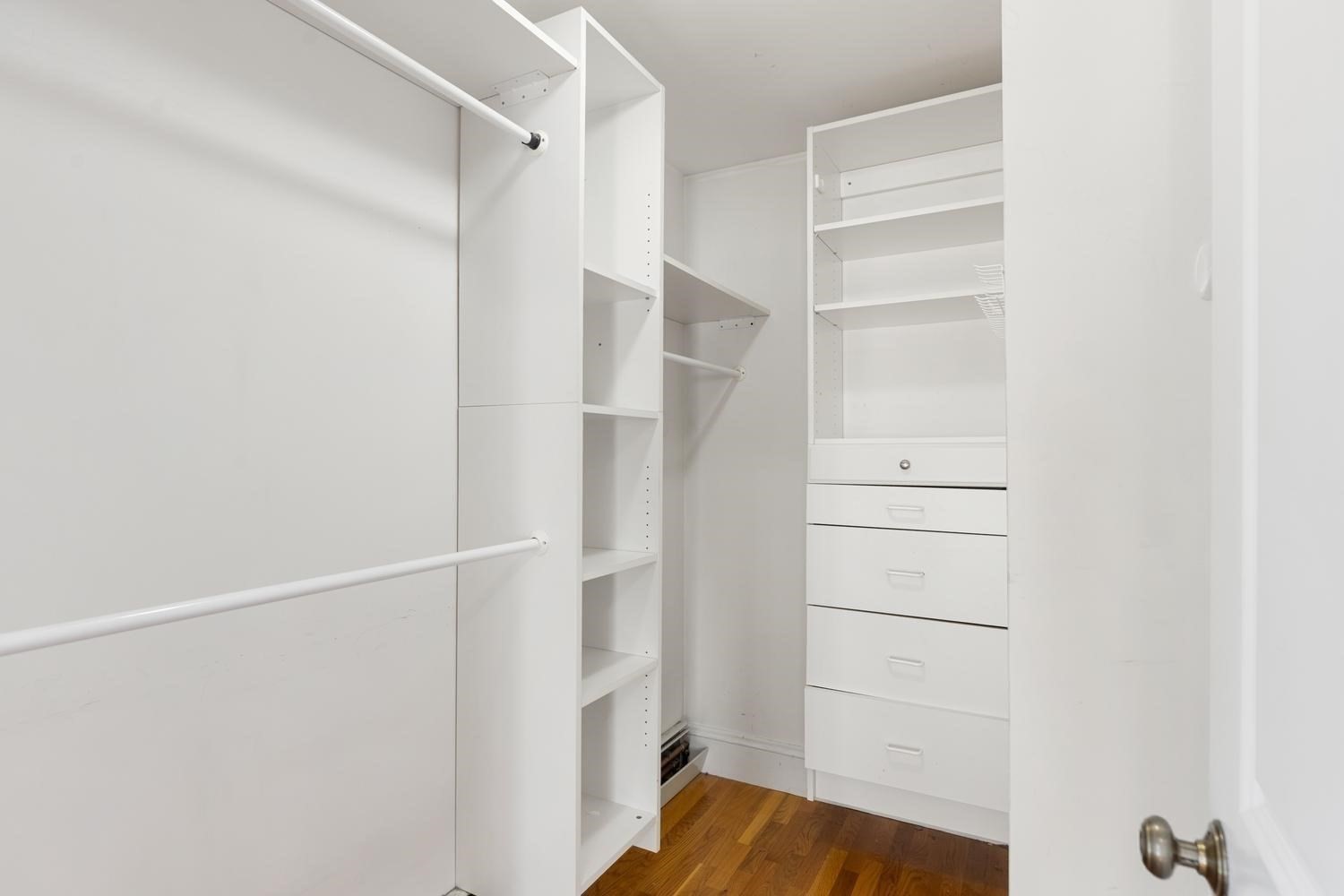 85 Robbins Road Watertown, MA 02472 - Photo 25 of 40 Gallery Image 25