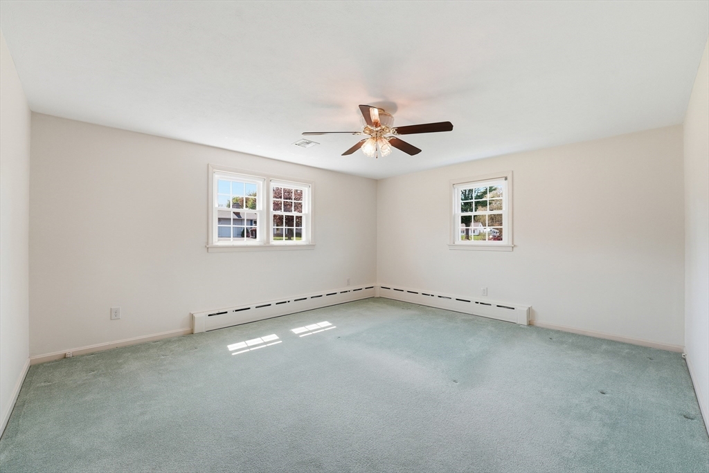 35 Richmond Road Ludlow, MA 01056 - Photo 19 of 41