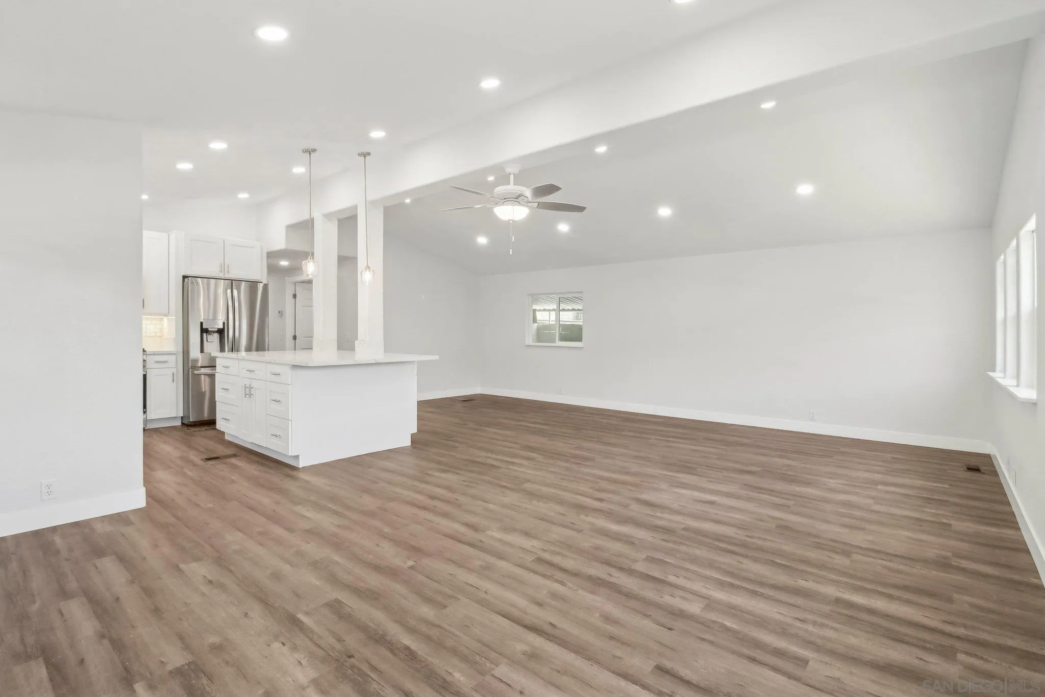 28890 Lilac Road, Unit 97 Valley Center, CA 92082 - Photo 3 of 51