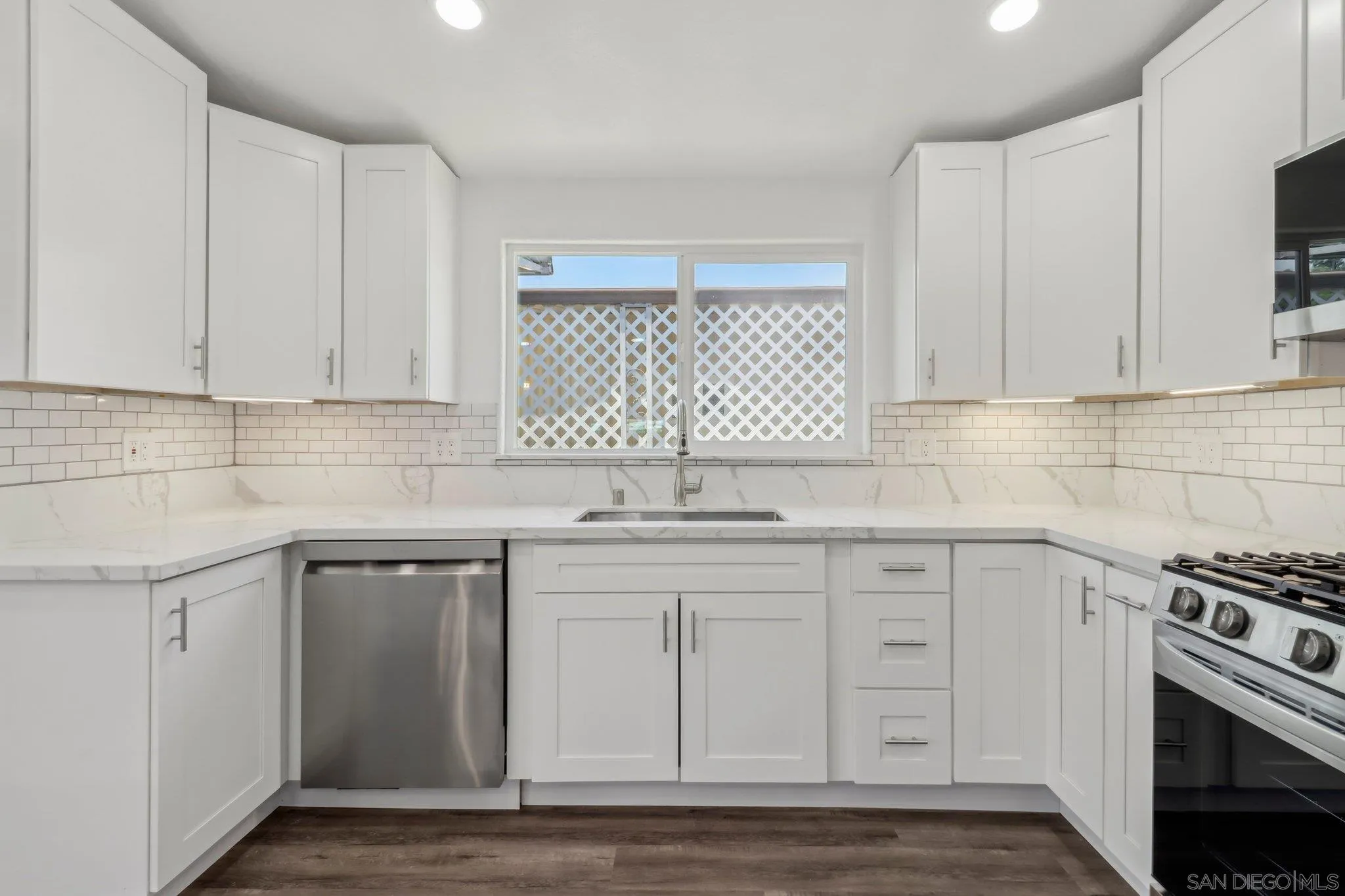 28890 Lilac Road, Unit 97 Valley Center, CA 92082 - Photo 6 of 51