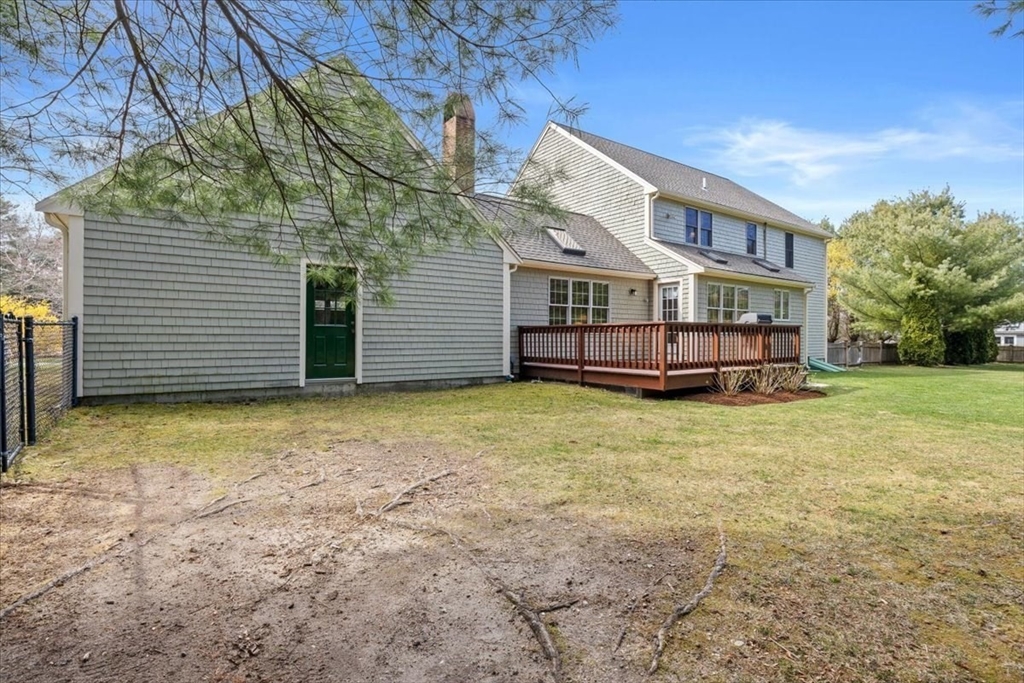 137 Wolf Pond Road Kingston, MA 02364 - Photo 30 of 32 Gallery Image 30