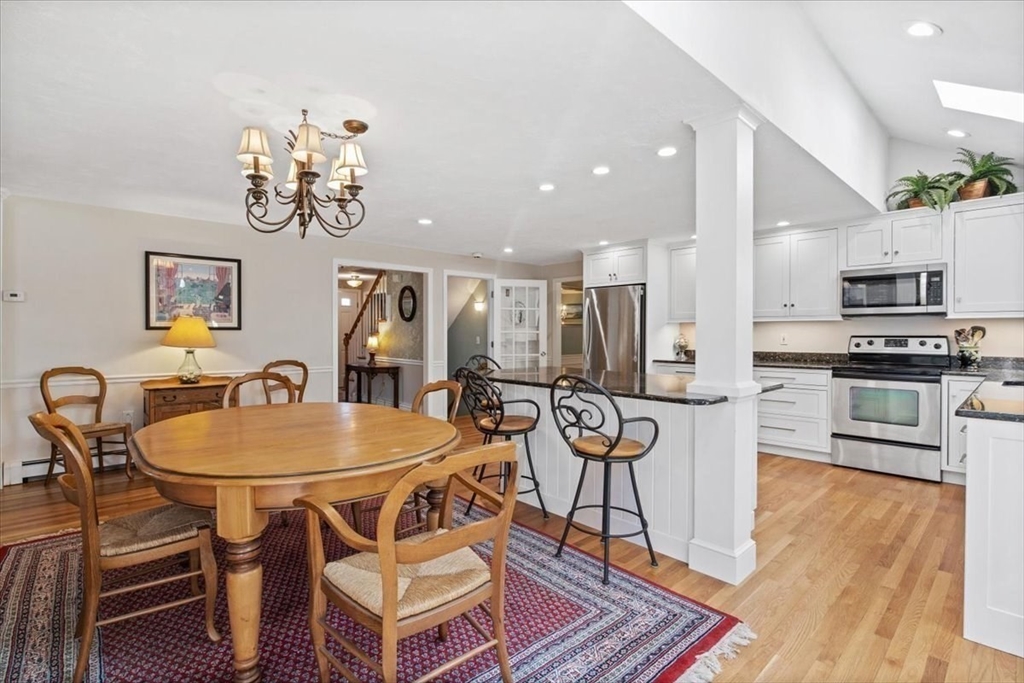 137 Wolf Pond Road Kingston, MA 02364 - Photo 9 of 32 Gallery Image 9