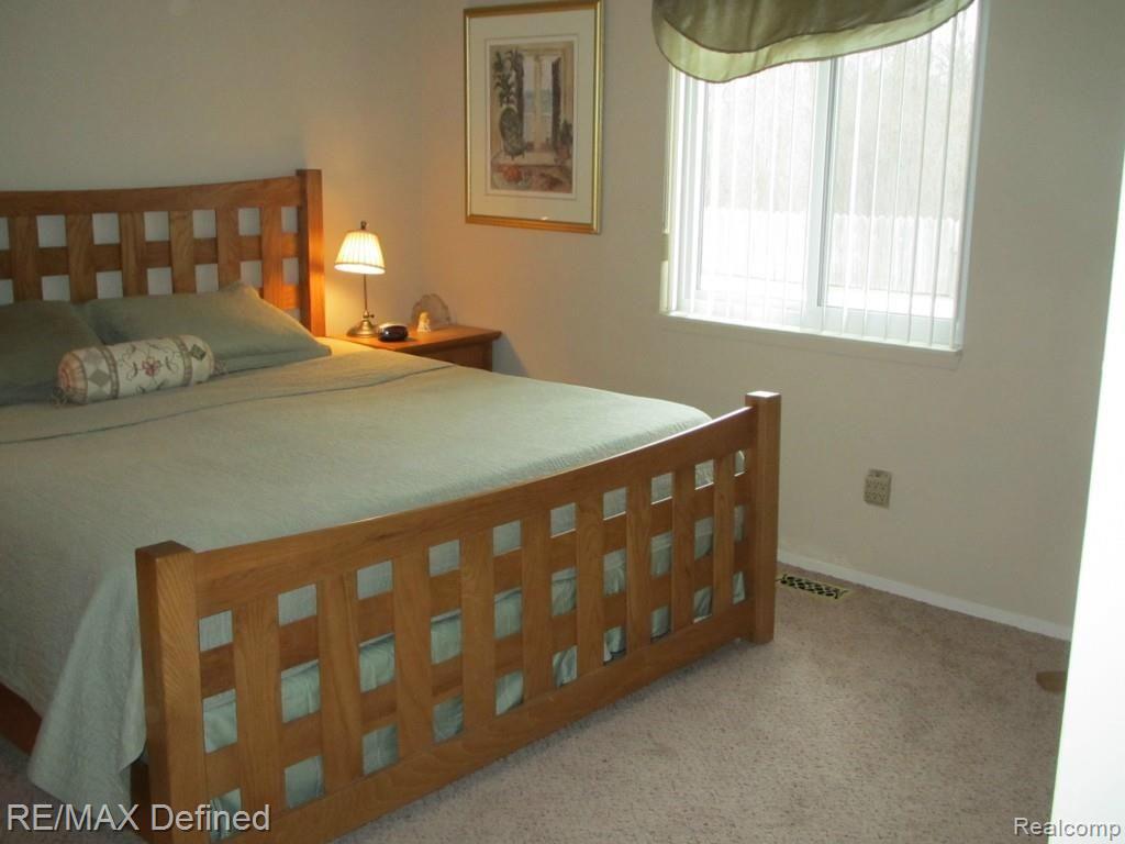 921 Milverton Road Troy, MI 48083 - Photo 8 of 15 IMG_1114.jpg