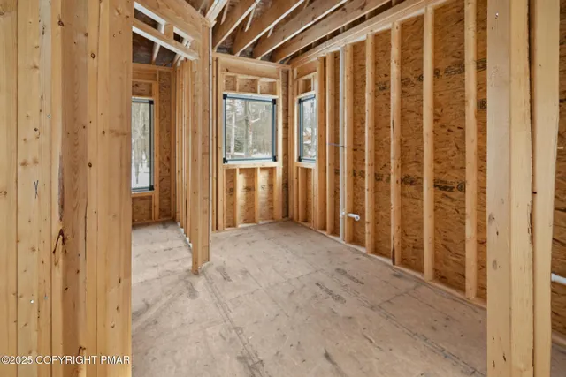 $2,899,000 | 105 Boones Trail, Pocono Pines, PA 18350