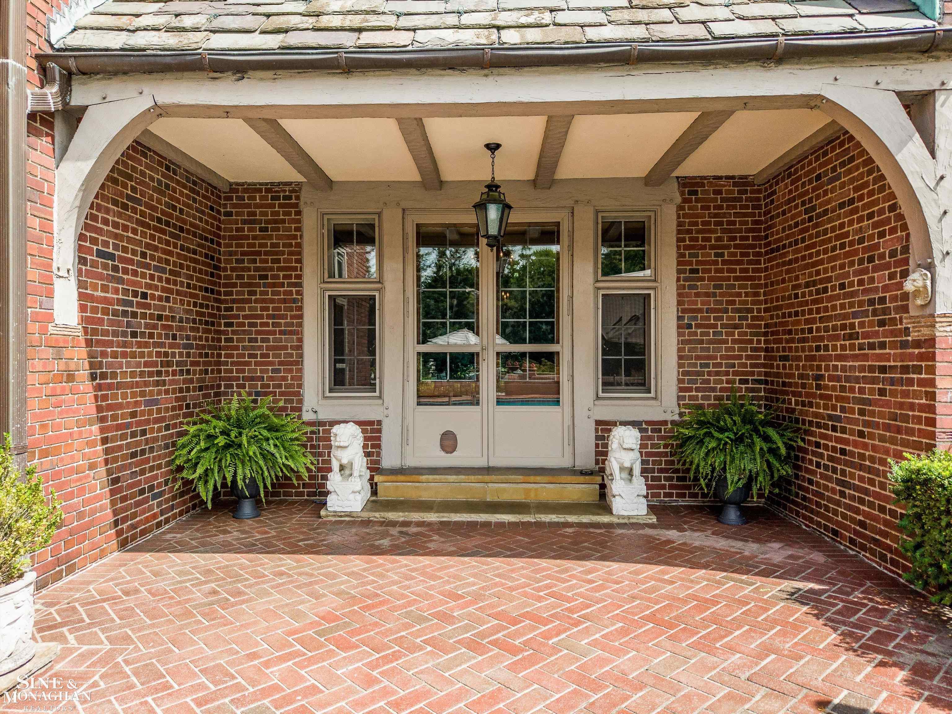 257 Ridge Road Grosse Pointe, MI 48236 - Photo 39 of 47