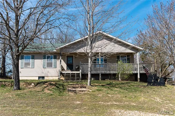 $299,000 | 20305 Pigeon Creek Road, Licking, MO 65542