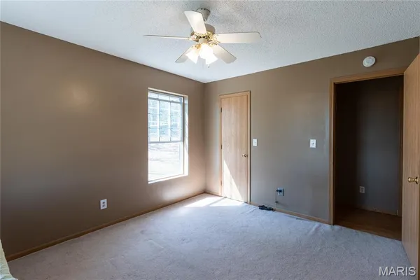 $299,000 | 20305 Pigeon Creek Road, Licking, MO 65542