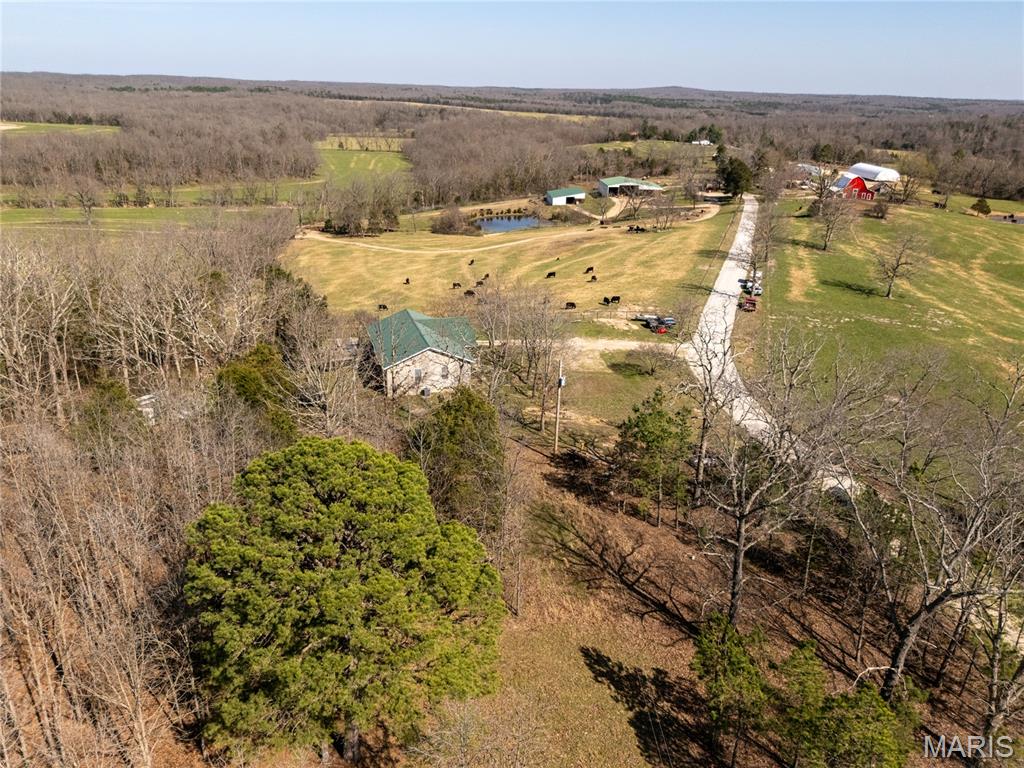 20305 Pigeon Creek Road Licking, MO 65542 - Photo 37 of 43