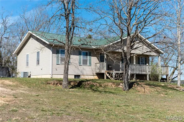 $299,000 | 20305 Pigeon Creek Road, Licking, MO 65542