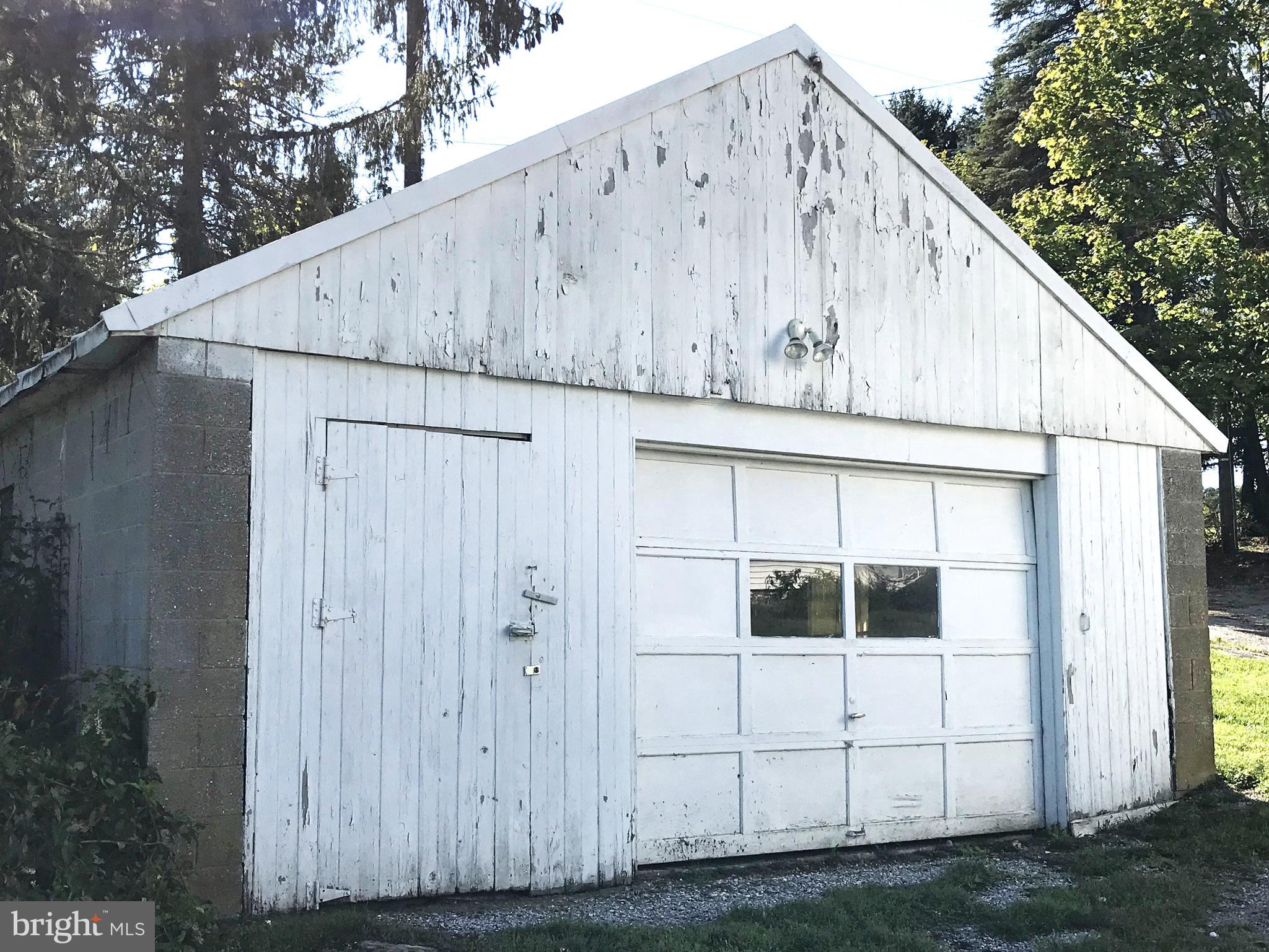 3754 Shiloh Road, Unit GARAGE Hampstead, MD 21074 - Photo 2 of 3 Entry door is on the left.