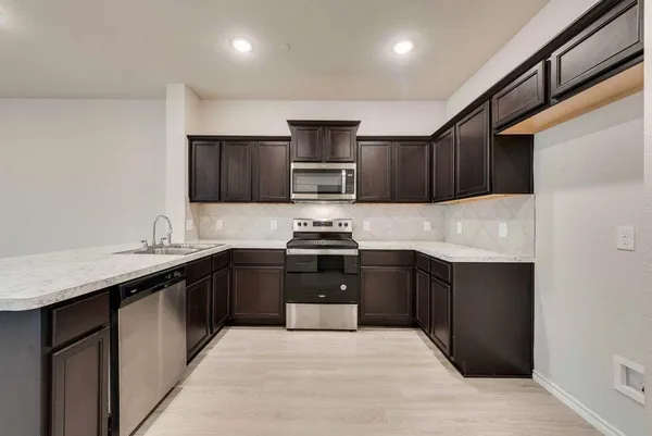 $273,000 | 2224 Davenport Drive, Denton, TX 76207