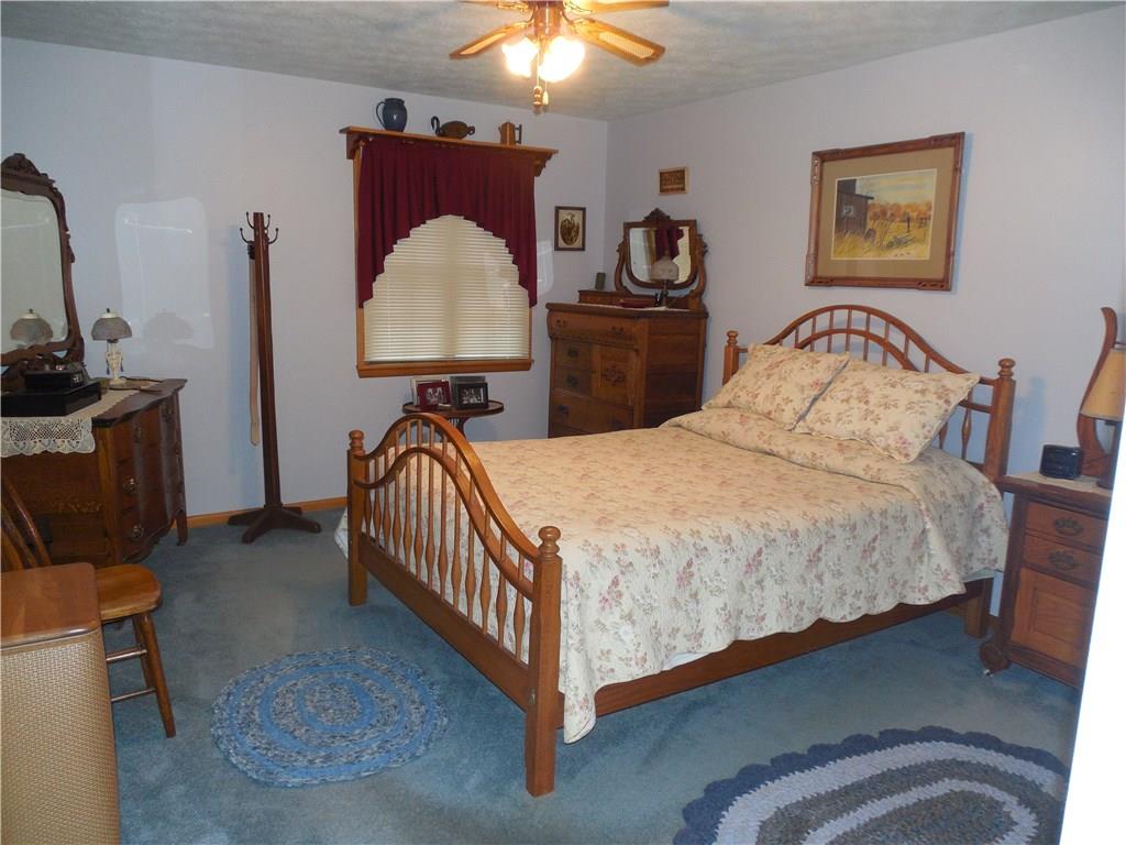 541 Pulaski Road Pulaski, PA 16143 - Photo 11 of 24 First floor master.