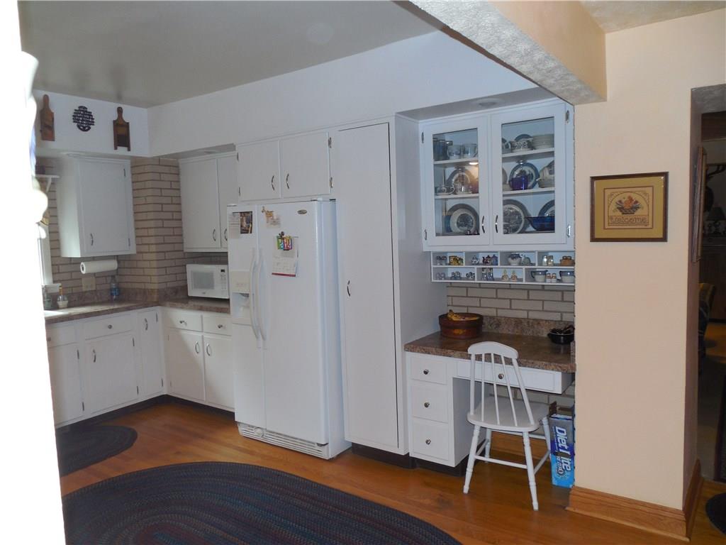 541 Pulaski Road Pulaski, PA 16143 - Photo 9 of 24 Bright white kitchen.
