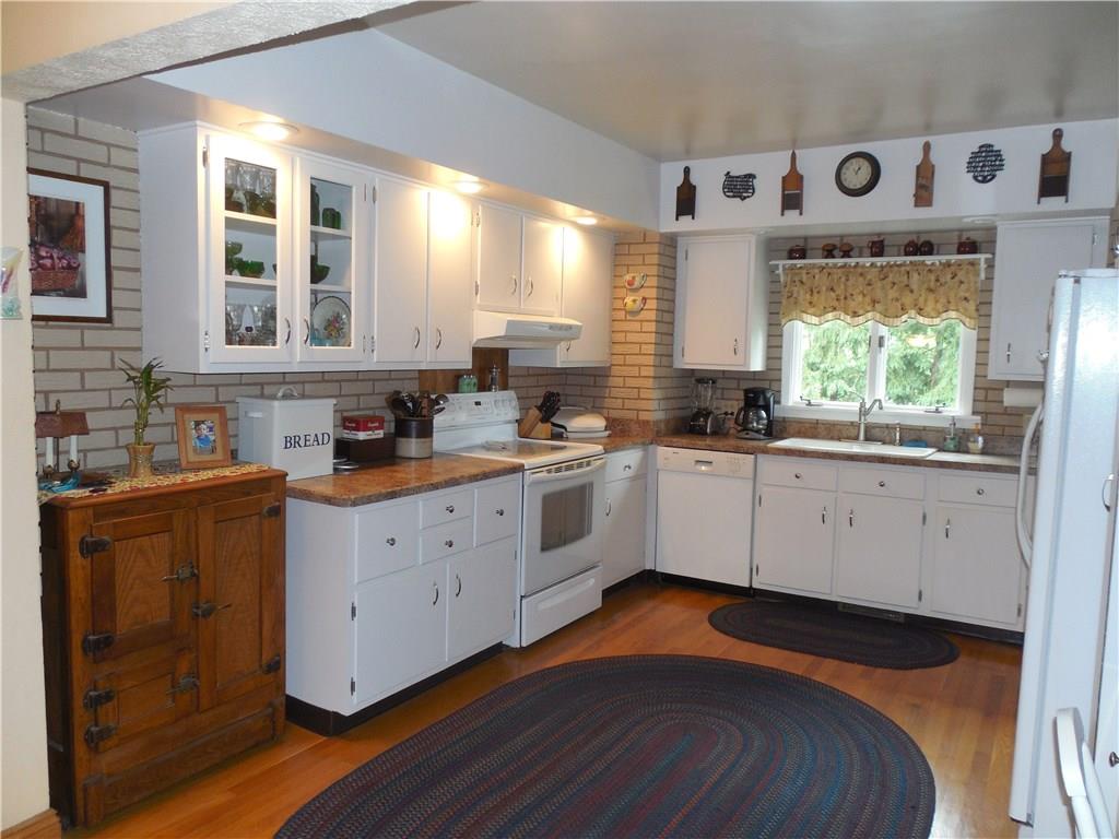 541 Pulaski Road Pulaski, PA 16143 - Photo 10 of 24 Gallery Image 10