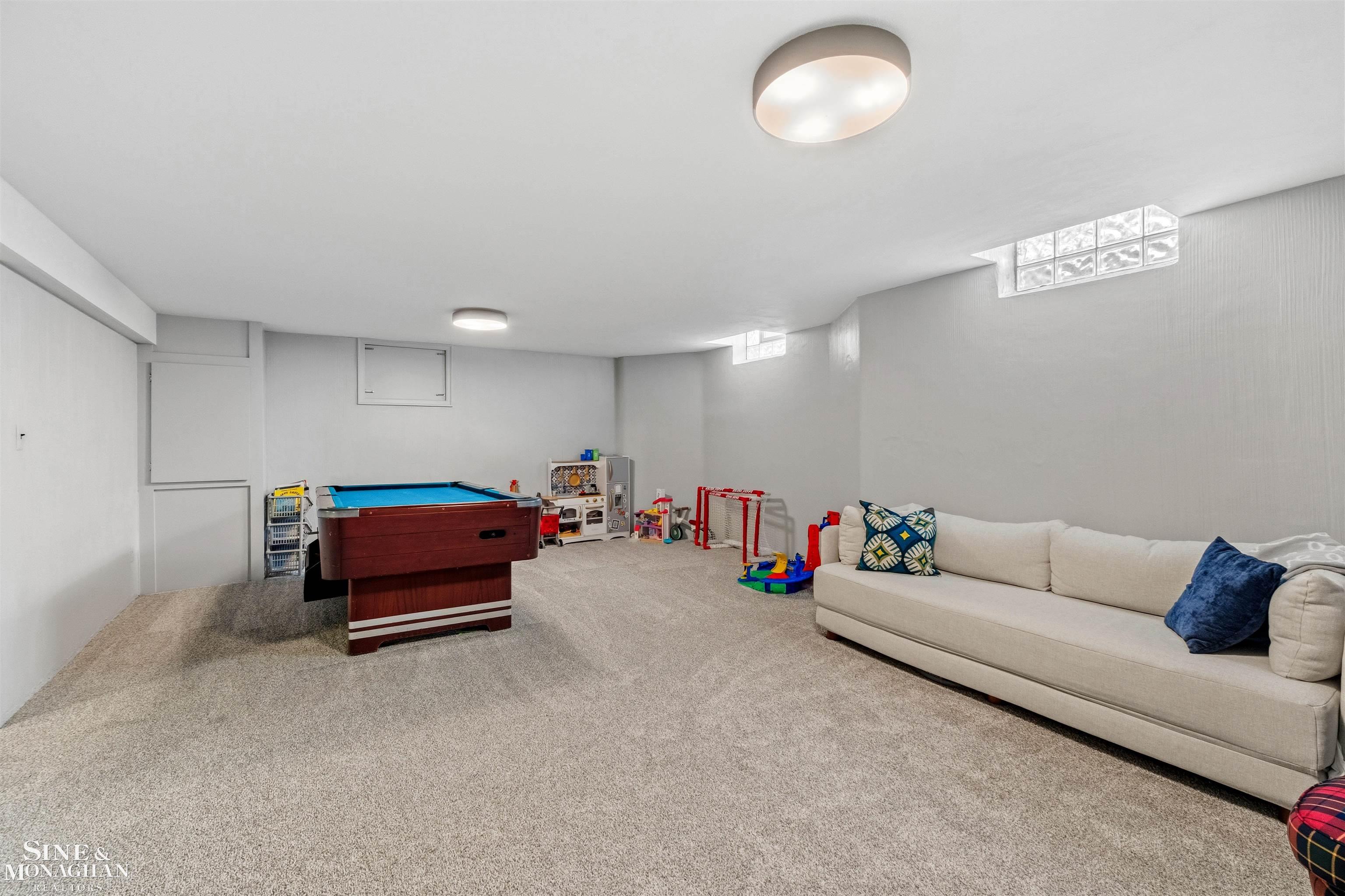 77 Merriweather Road Grosse Pointe Farms, MI 48236 - Photo 55 of 61 Gallery Image 55
