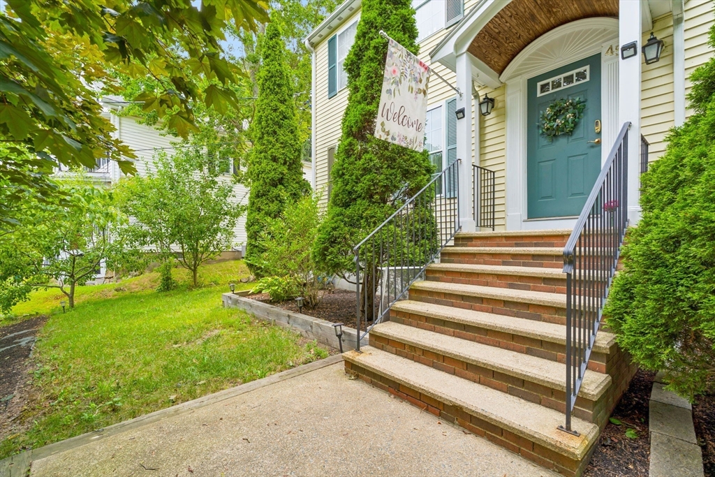 45 Braeburn Road, Unit 45 Boston, MA 02136 - Photo 1 of 40