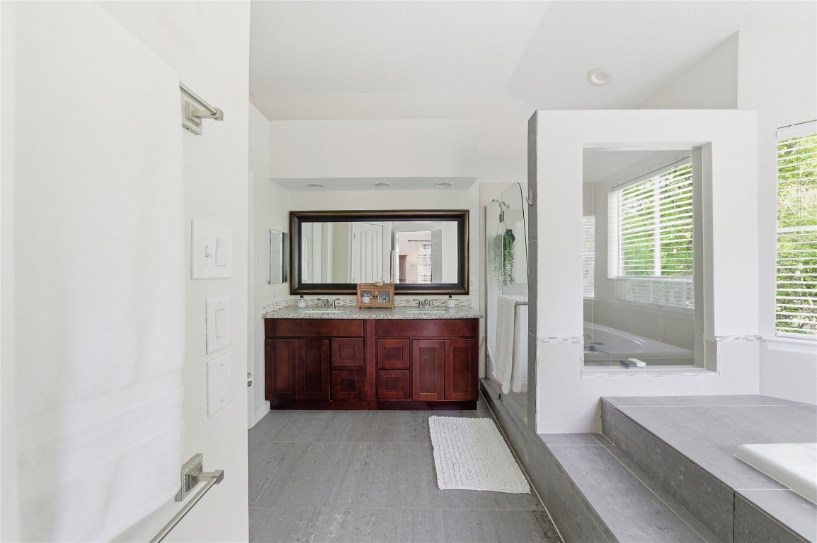 50 East Greywing Circle Spring, TX 77382 - Photo 23 of 37