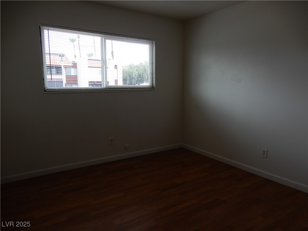 3163 Panocha Street Las Vegas, NV 89121 - Photo 17 of 25