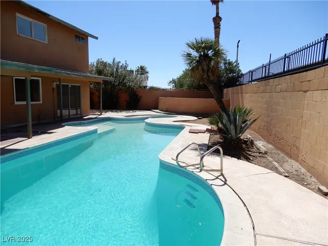 $2,650 | 3163 Panocha Street, Las Vegas, NV 89121