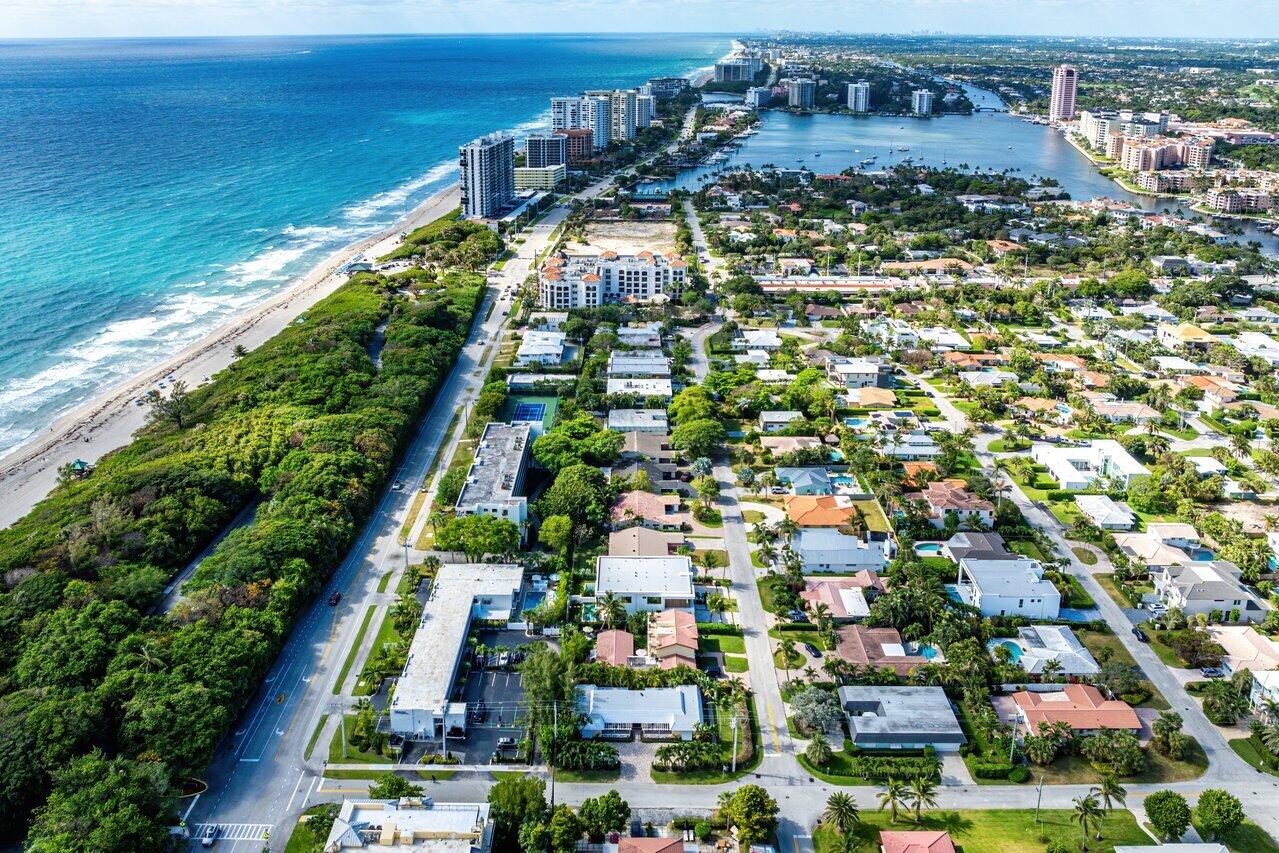 320 Northeast Wavecrest Way Boca Raton, FL 33432 - Photo 42 of 48 a city view with tall buildings