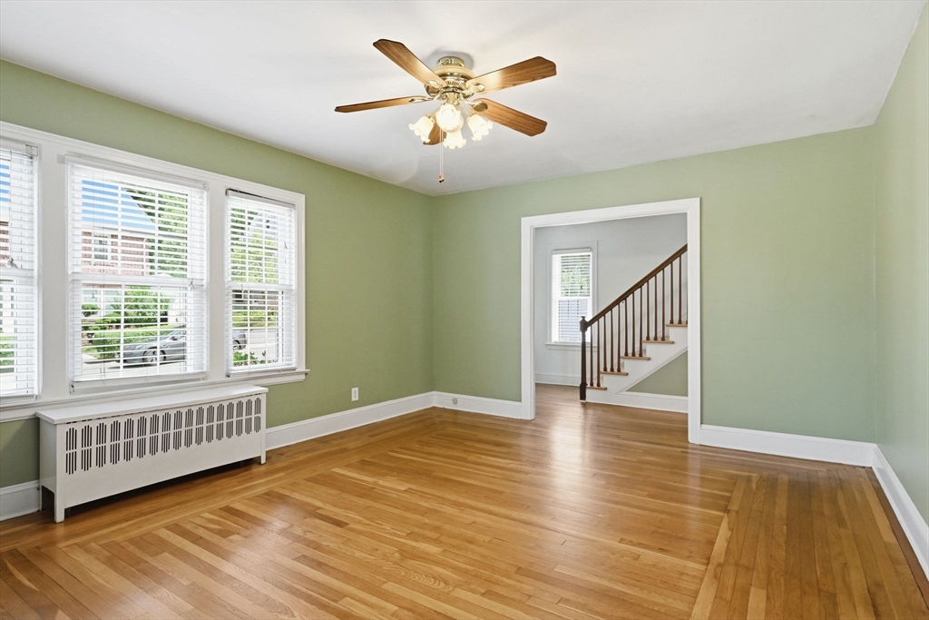3 Pinehurst Road Holyoke, MA 01040 - Photo 9 of 37