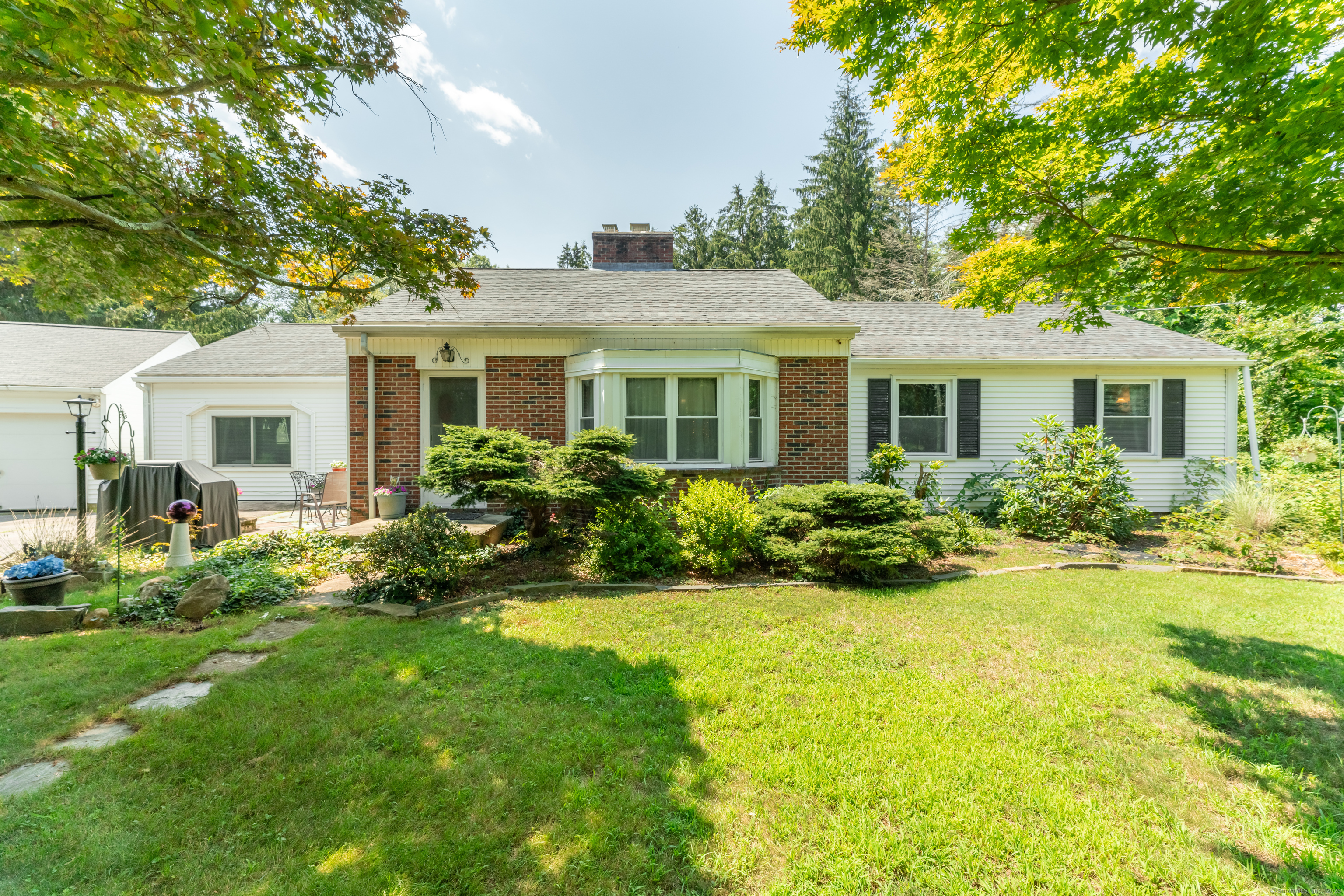 334 Scotland Road Norwich, CT 06360 - Photo 1 of 1 a front view of house with yard and green space