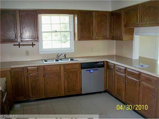 5757 Welborn Road Trinity, NC 27370 - Photo 6 of 11 Kitchen.