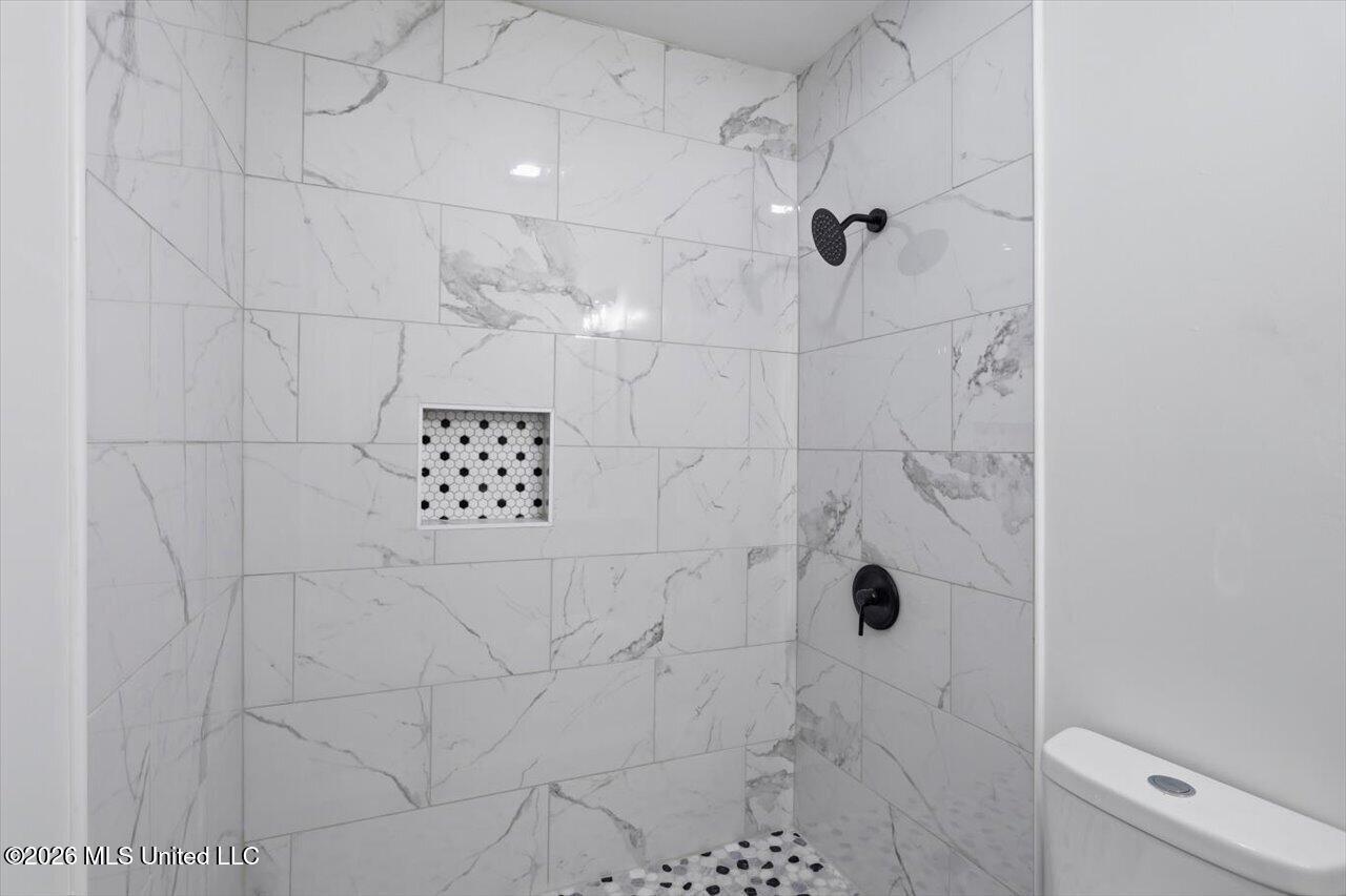609 Briarcliff Circle Jackson, MS 39212 - Photo 17 of 20 22-359A5826
