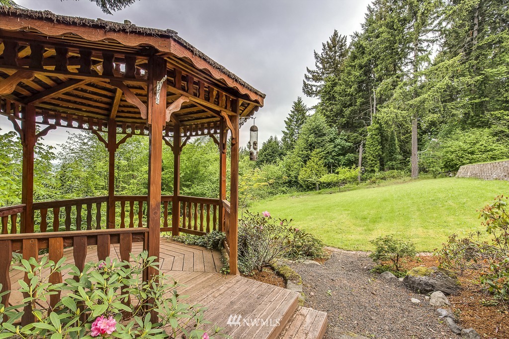 330 Northeast Riddell Road Bremerton, WA 98311 - Photo 19 of 25