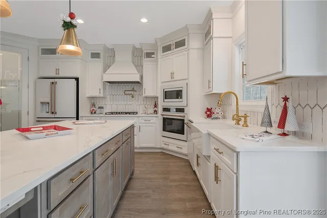 $999,997 | 1910 Thomas Wood (lot 73) Drive, Fayetteville, NC 28306