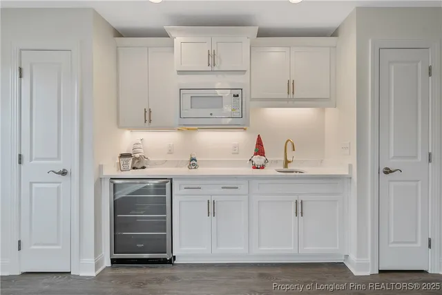 $999,997 | 1910 Thomas Wood (lot 73) Drive, Fayetteville, NC 28306