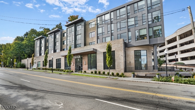 42 Spring Street, Unit 203 Morristown, NJ 07960 - Photo 14 of 15 front view of a building